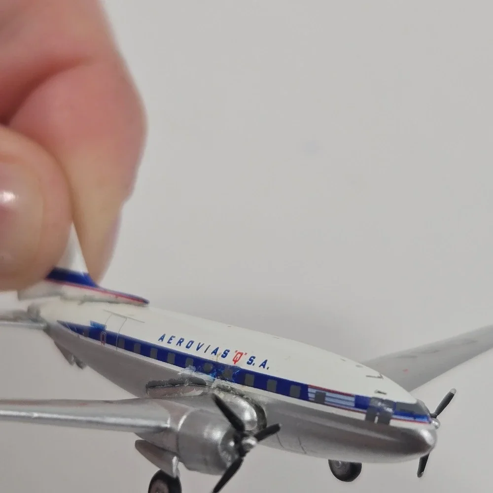 Aerovias Q S.A. CU-T583 Vintage Propeller Scale Model Plane